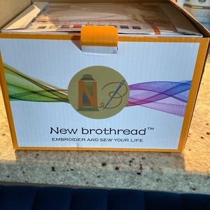 New Brothread Embroider Thread Set 40 Assorted Color Spools